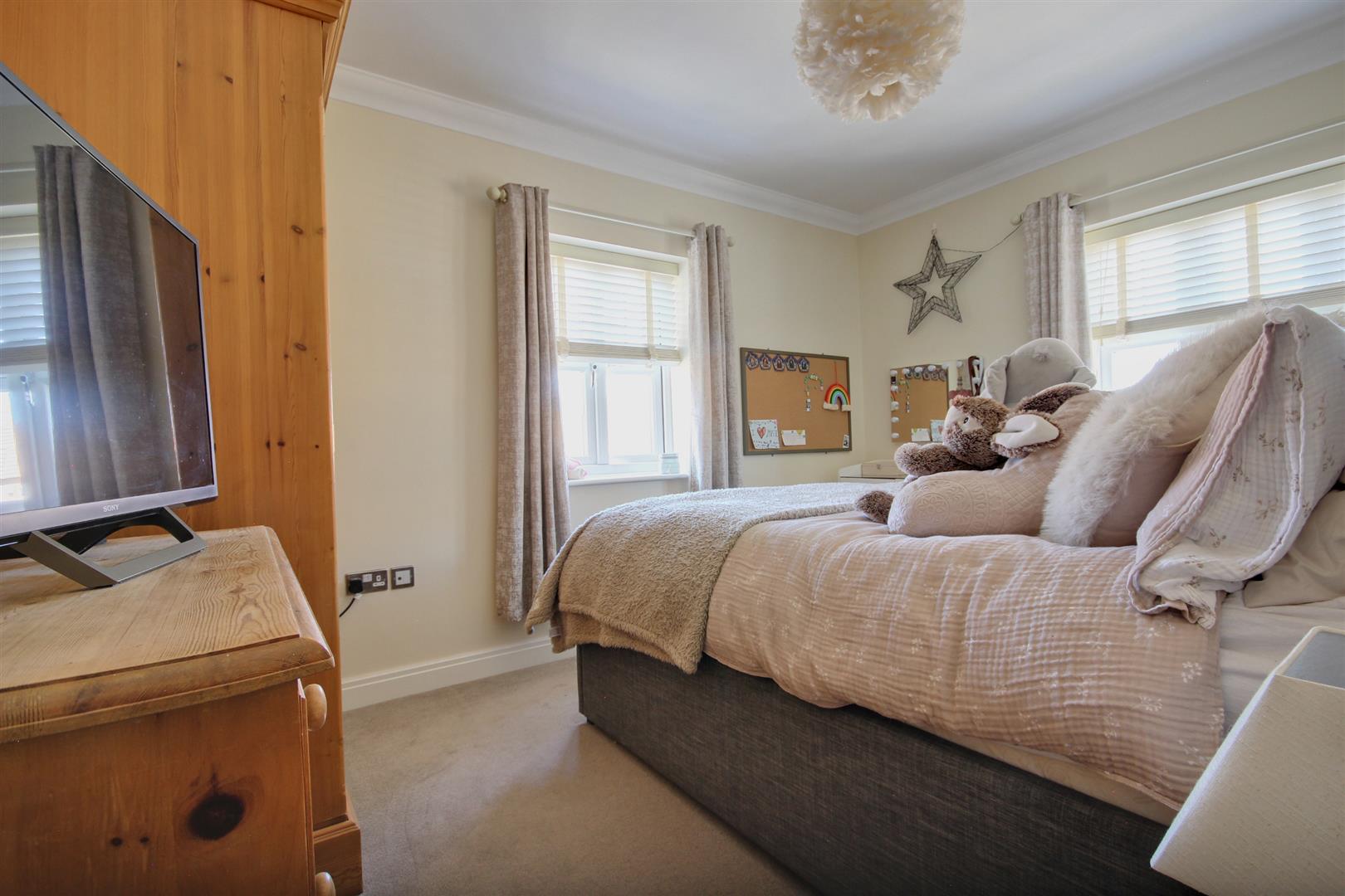 Farrier Close, Kingswood, Hull